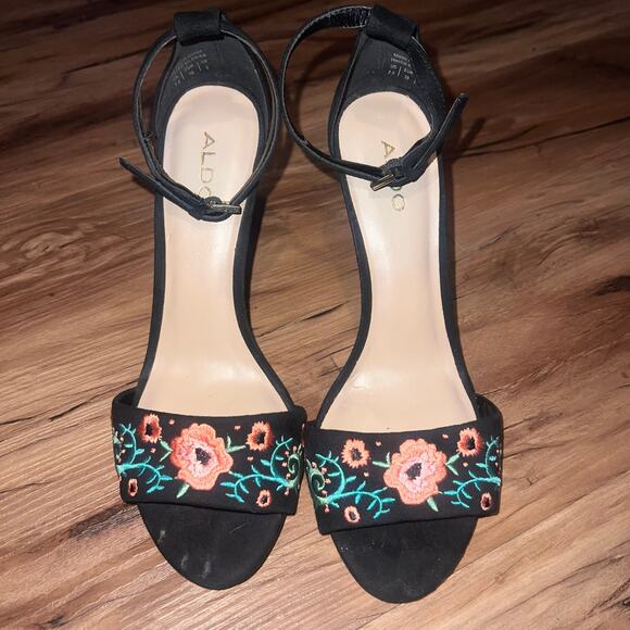 ALDO Floral Embroidered Heels Black Size 7 Ankle Strap Stiletto - Picture 2 of 12